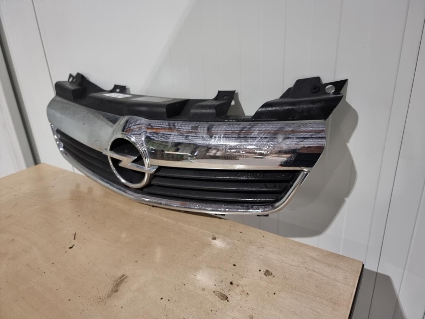 Calandre OPEL ZAFIRA B PHASE 1 Diesel - 1