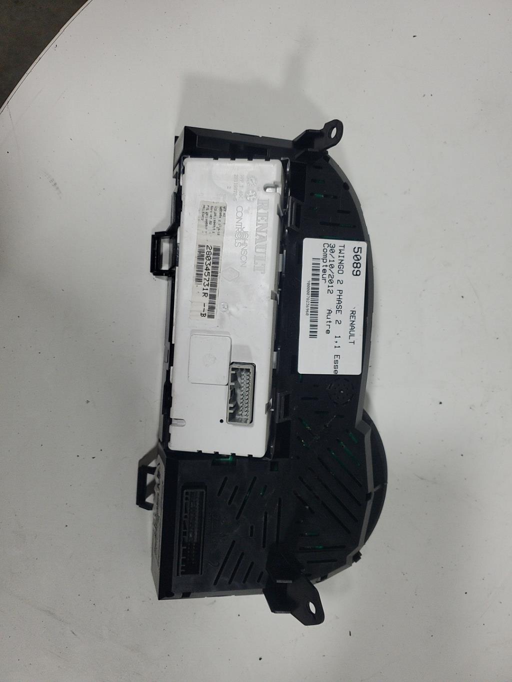 Compteur RENAULT TWINGO 2 PHASE 2 Essence - 1