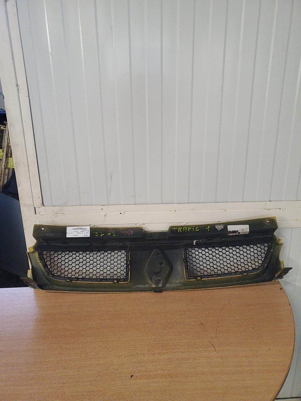 Calandre RENAULT TRAFIC 2 PHASE 1 Diesel - 1