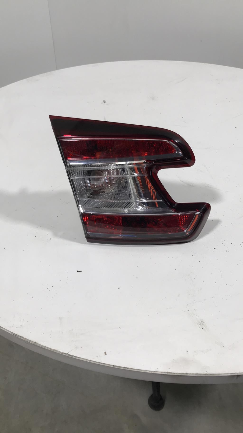Feu arriere secondaire gauche (feux) RENAULT MEGANE 3 PHASE 2 BREAK Diesel - 1