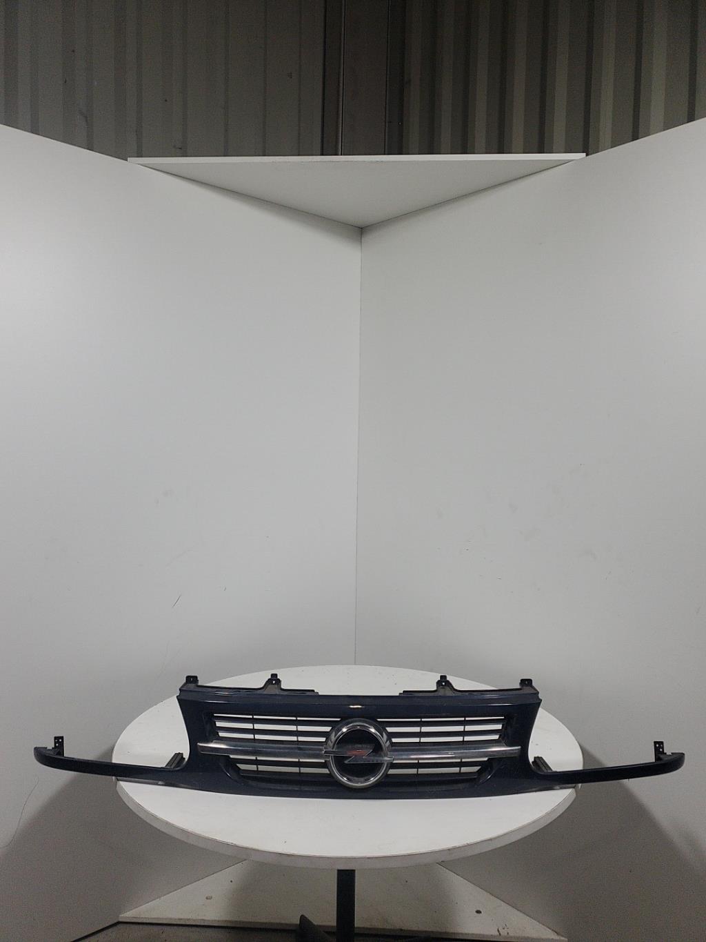 Calandre OPEL FRONTERA B Diesel - 1