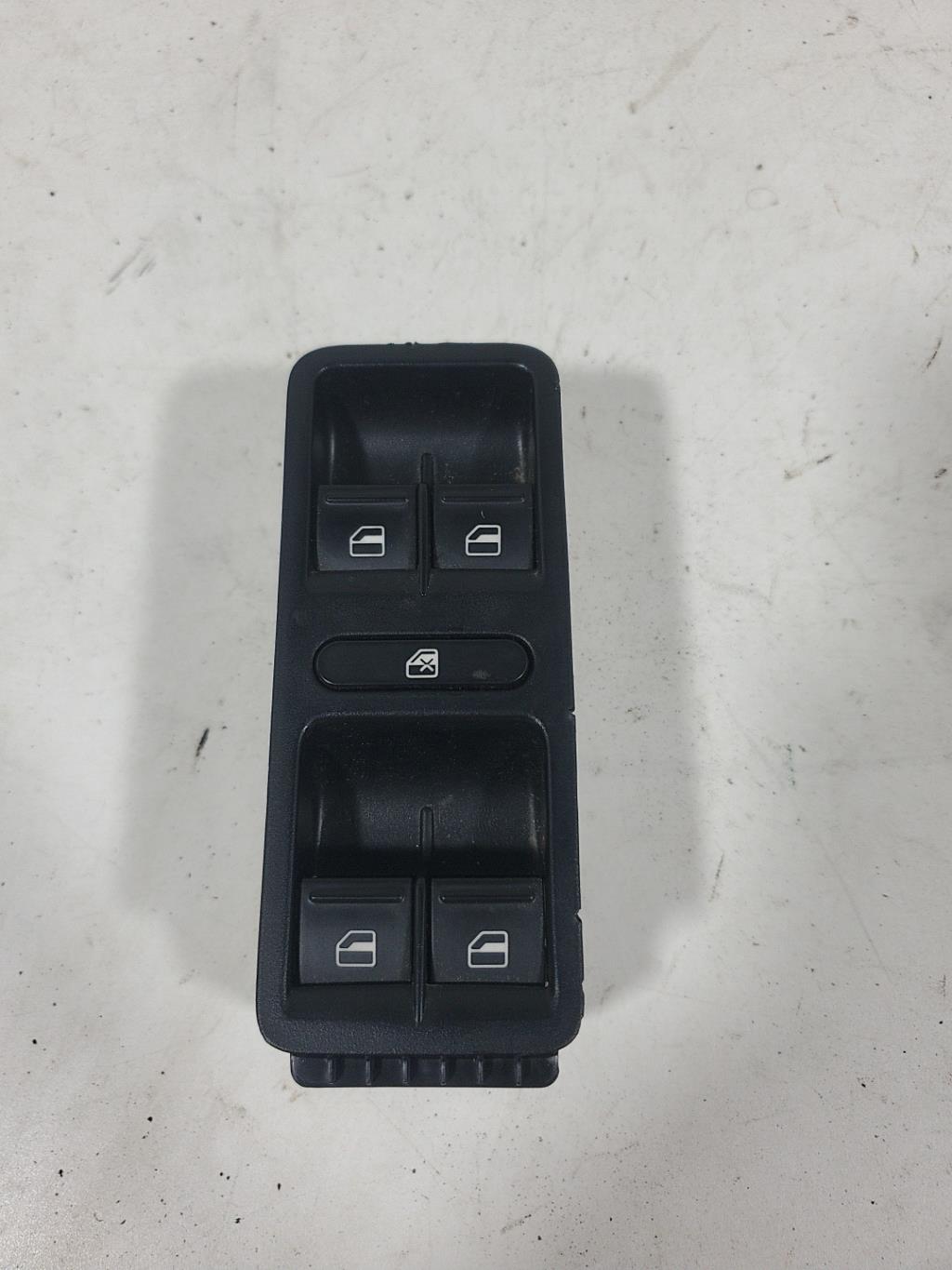 Bouton/Interrupteur VOLKSWAGEN POLO 5 PHASE 1 Diesel - 1