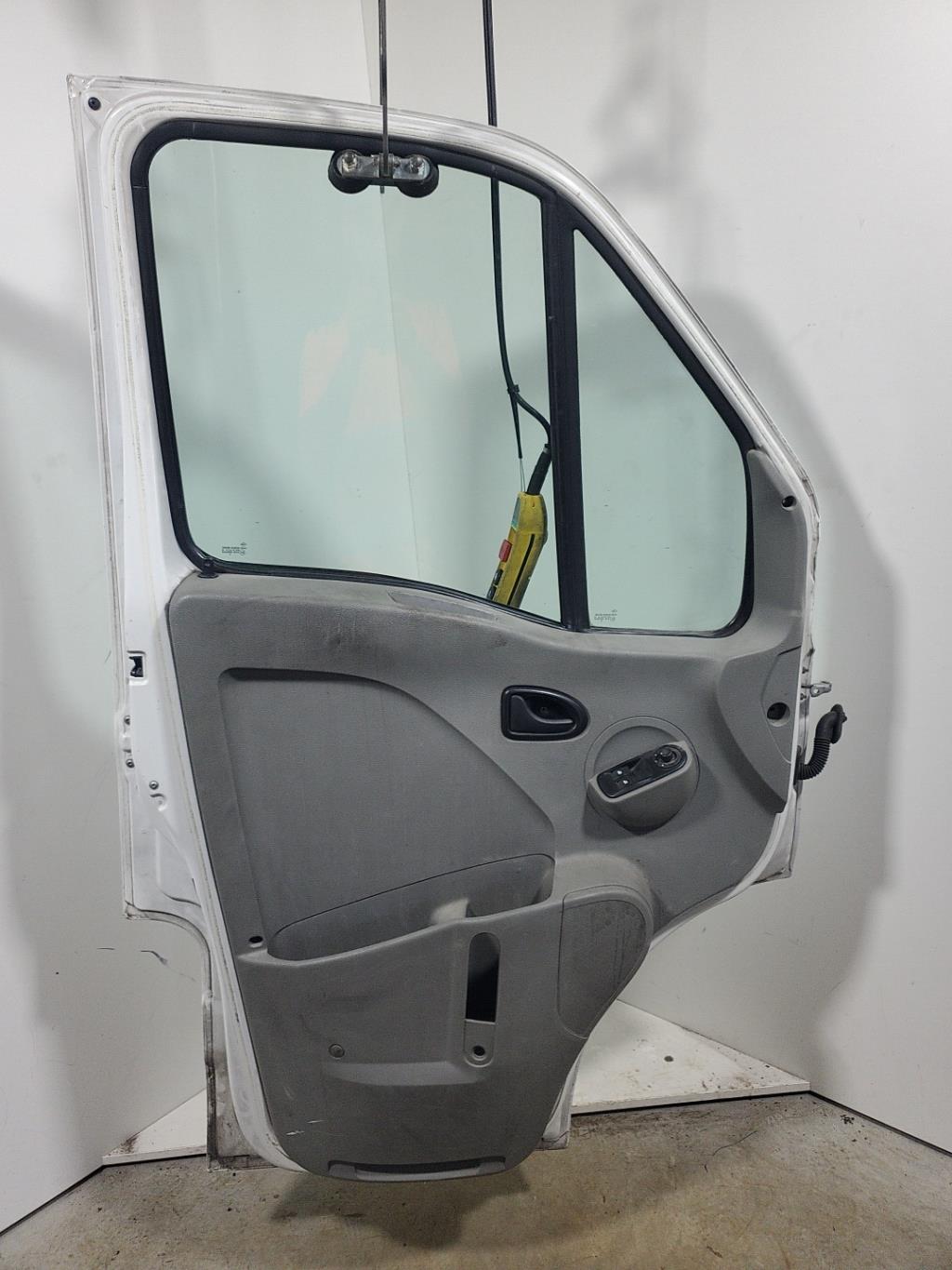 Porte avant gauche RENAULT MASTER 2 PHASE 2 Diesel - 1