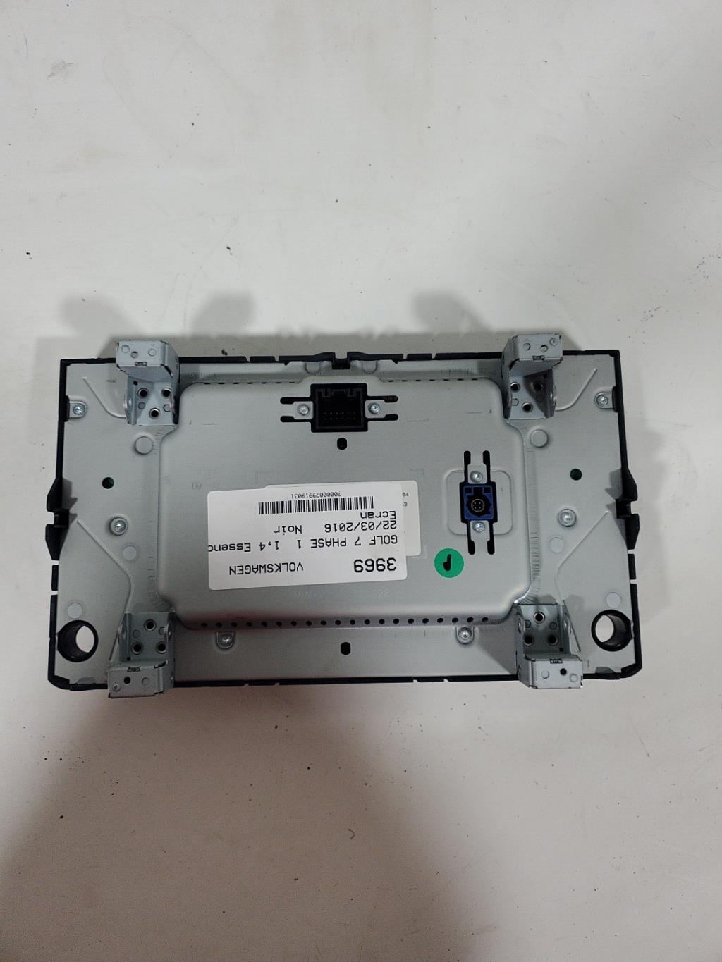 Ecran GPS VOLKSWAGEN GOLF 7 PHASE 1 Essence - 1