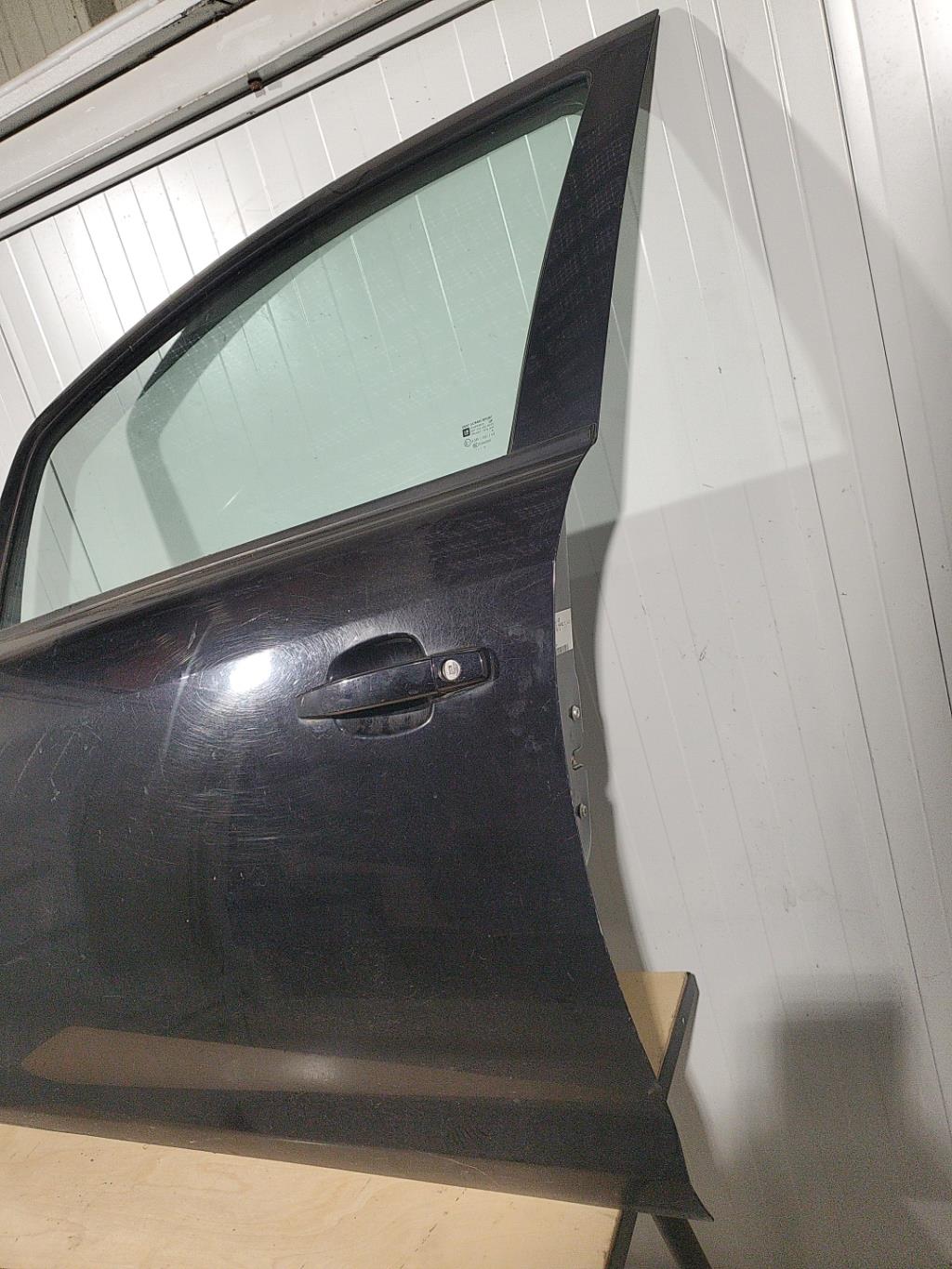 Porte avant gauche OPEL CORSA D PHASE 1 Diesel - 1
