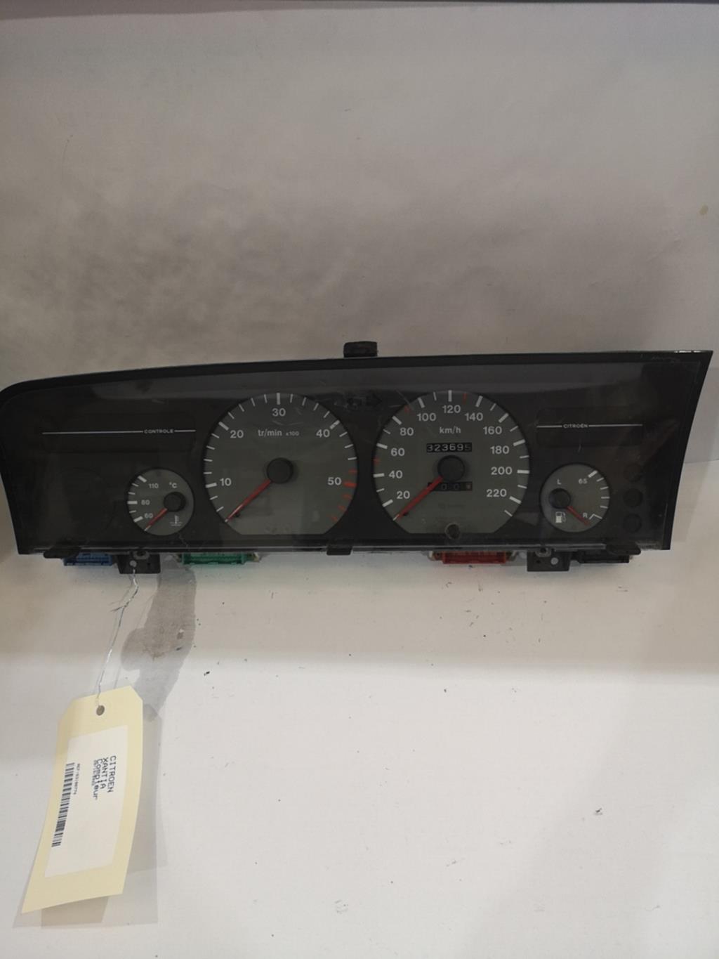 Compteur CITROEN XANTIA  - 1