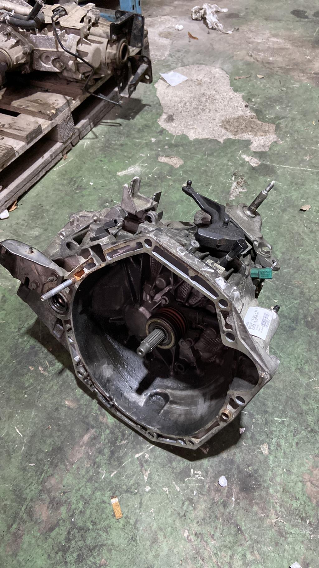 Boite de vitesses NISSAN PULSAR Diesel - 1