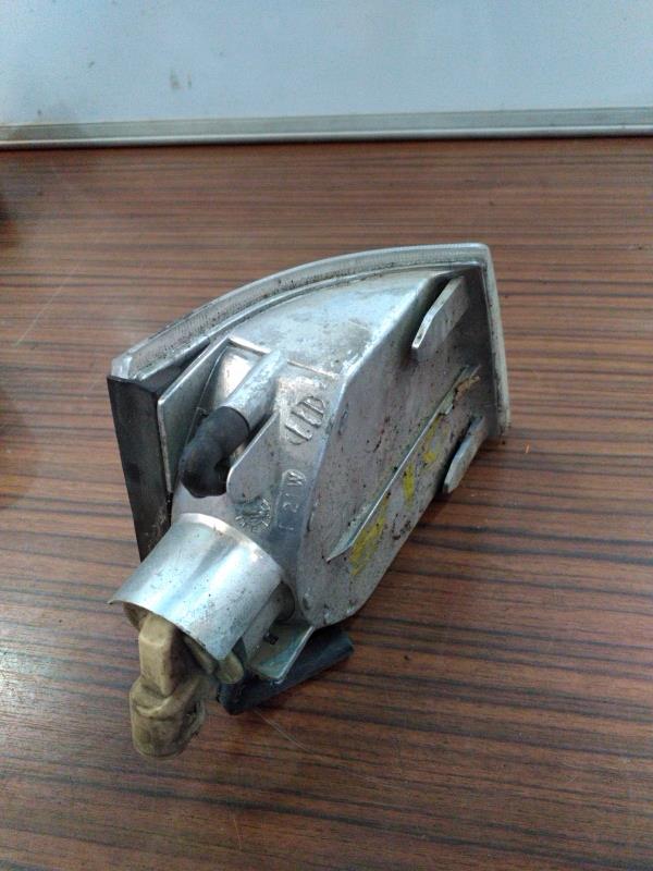 Optique avant secondaire gauche (feux)(clignotant) RENAULT R21 PHASE 2  - 1
