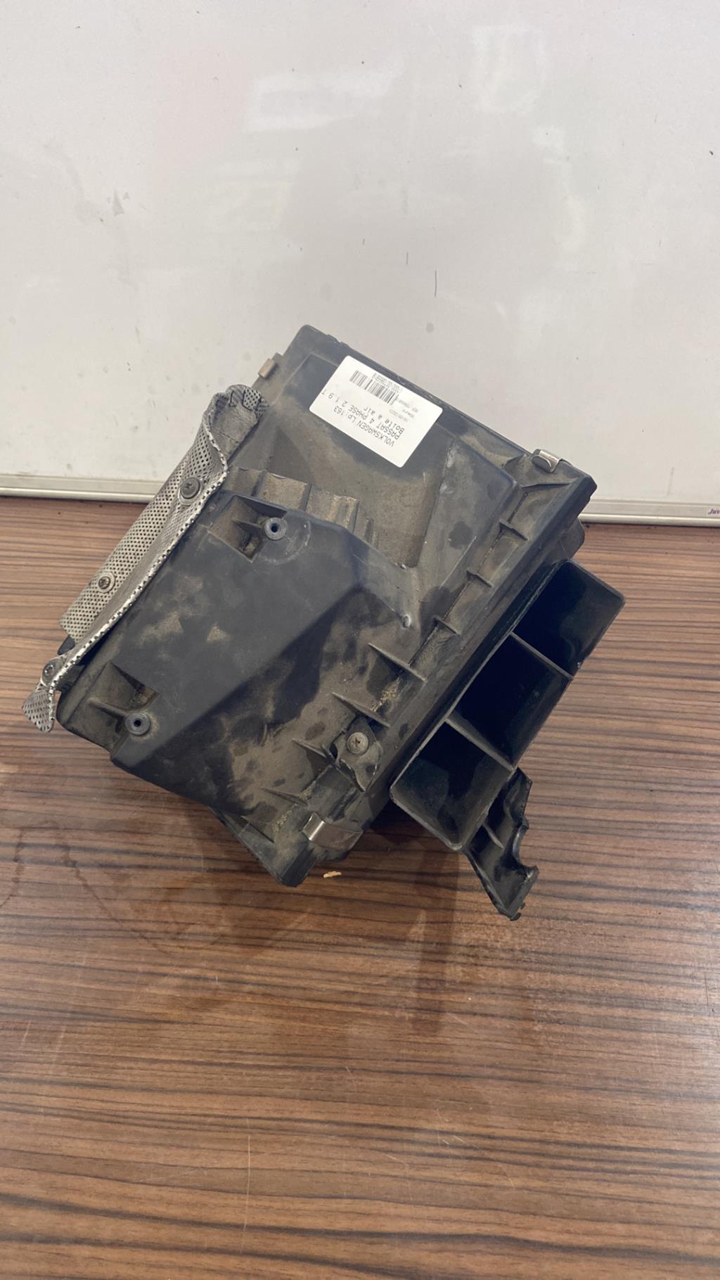 Scatola filtro VOLKSWAGEN PASSAT 4 PHASE 2 Diésel - 1