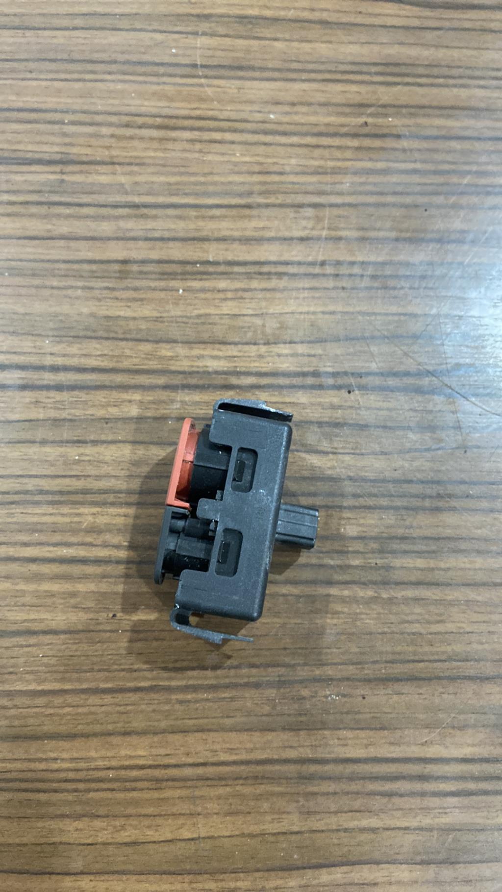 Bouton/Interrupteur RENAULT MEGANE 3  - 1