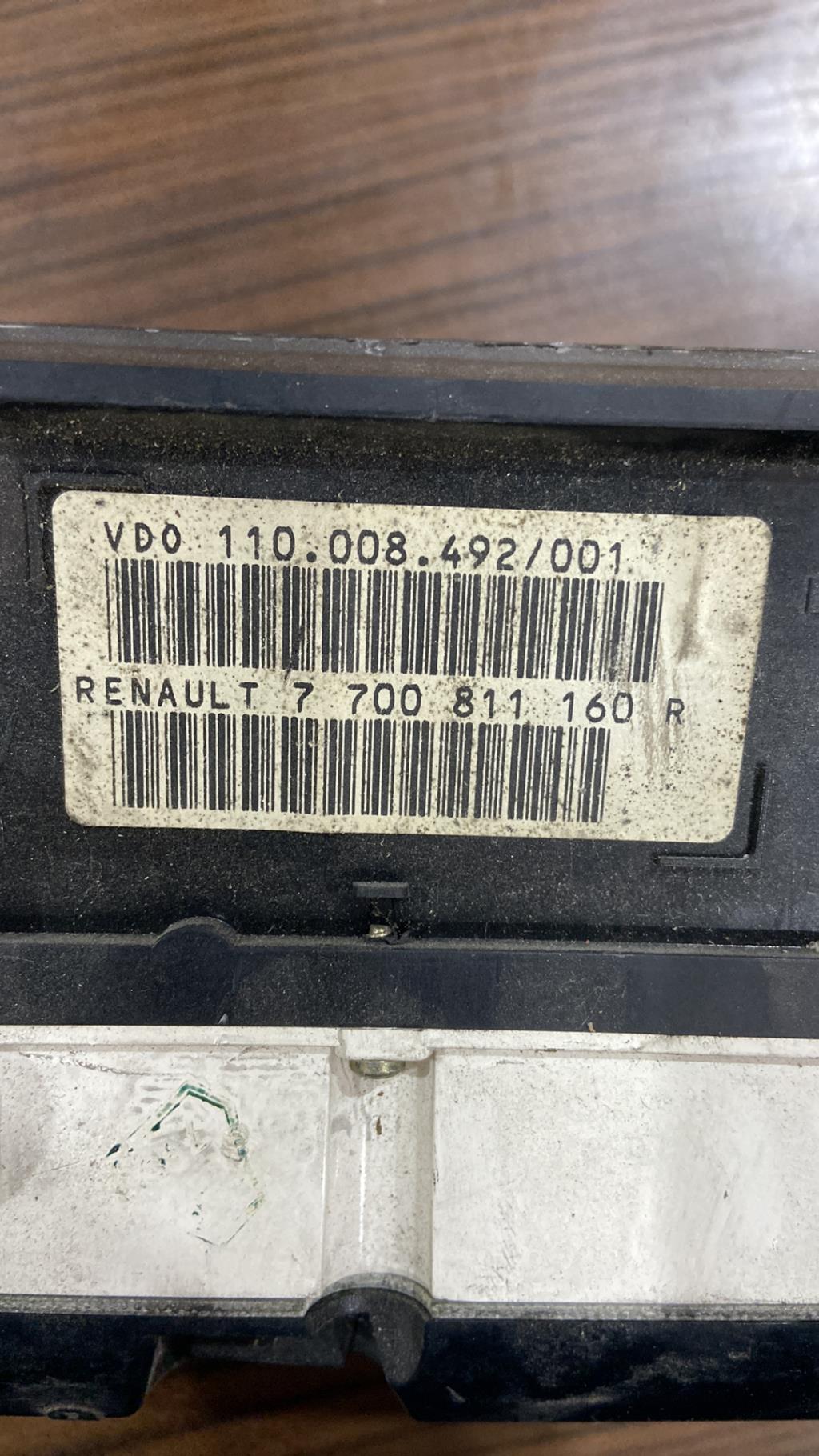 Compteur RENAULT SAFRANE Diesel - 1