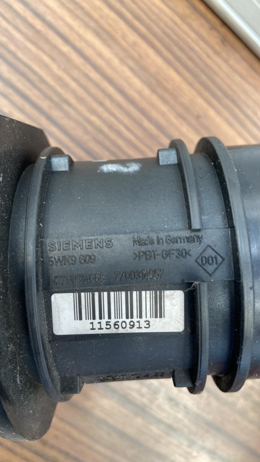 Debitmetre RENAULT LAGUNA 2  - 1