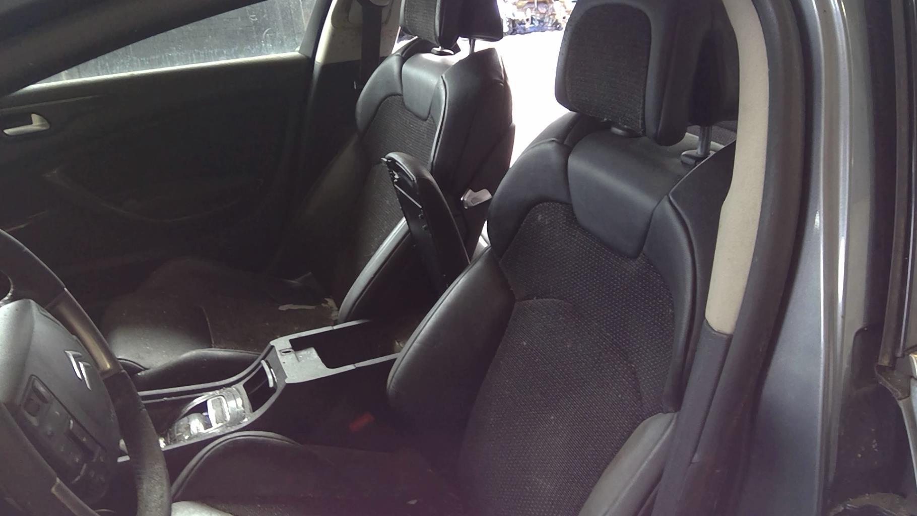 Siege avant gauche CITROEN C5 2 Diesel - 1