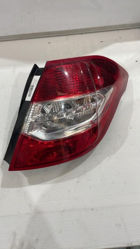 Fanale posteriore principale destro (luci) CITROEN C4 2 PHASE 1 Diésel - 1