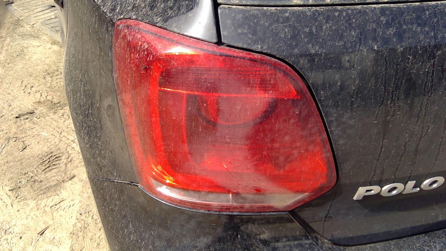 Fanale posteriore principale sinistro (luci) VOLKSWAGEN POLO 5 PHASE 1 Diésel - 1
