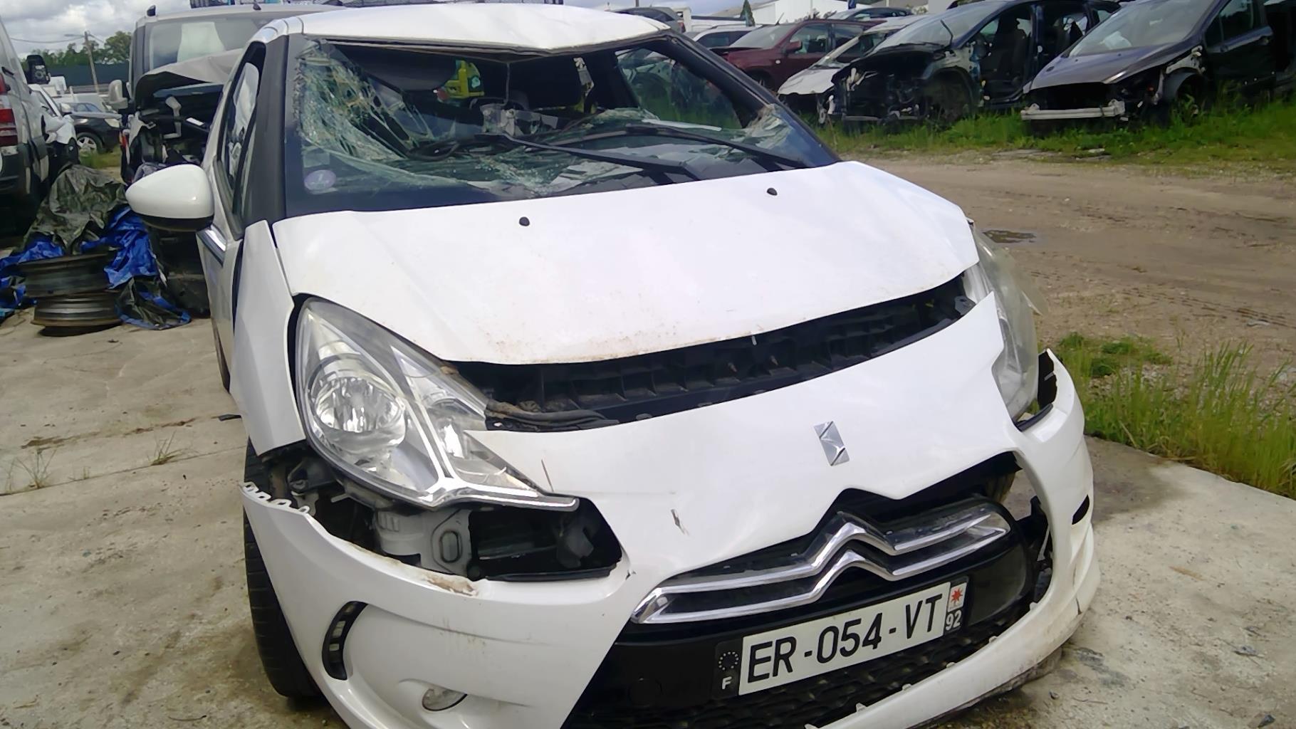 Rampe injection CITROEN DS3 PHASE 1 Essence - 1