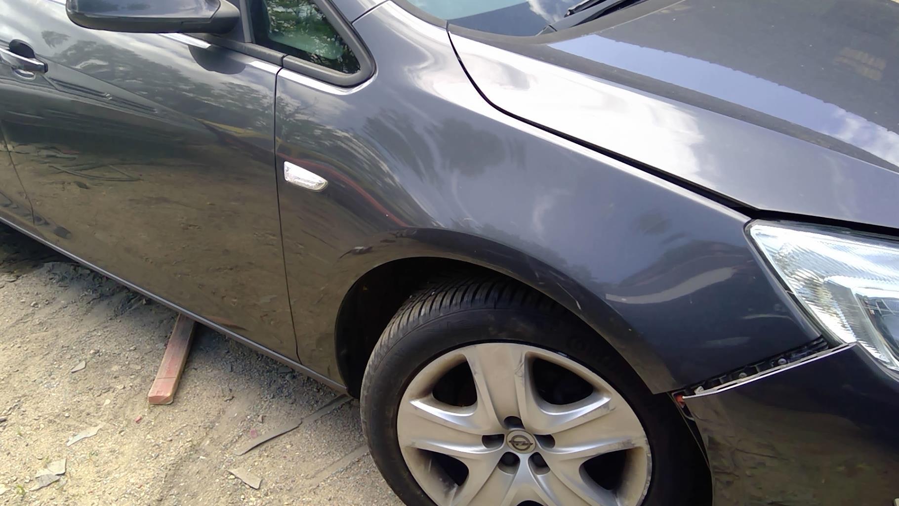 Parafango anteriore destro OPEL ASTRA J PHASE 1 Diésel - 1