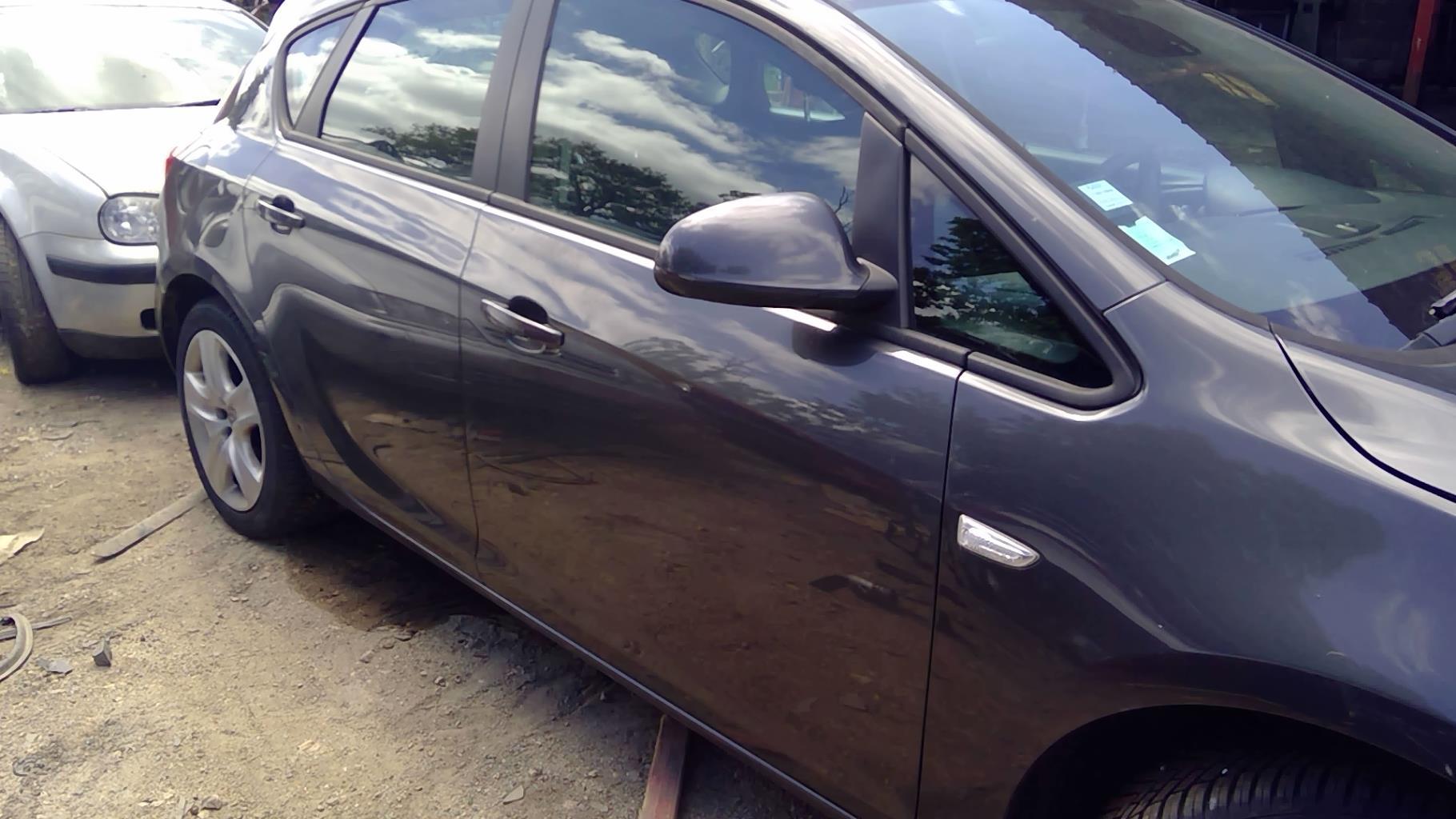 Portiera anteriore destra OPEL ASTRA J PHASE 1 Diésel - 1