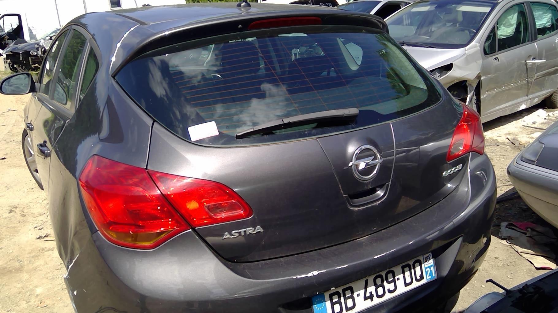 Portabagagli/Portellone posteriore OPEL ASTRA J PHASE 1 Diésel - 1