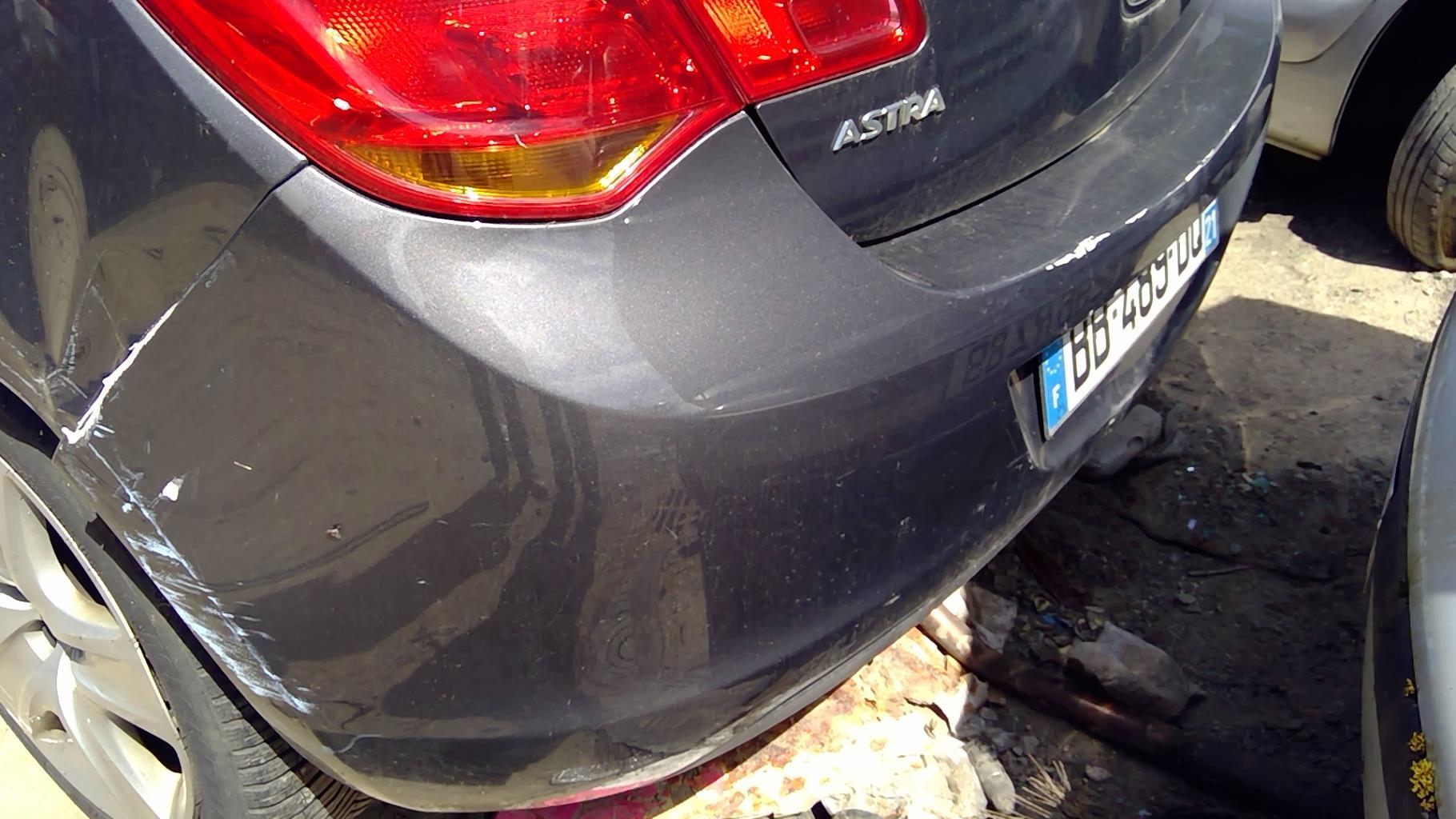Paraurti posteriore OPEL ASTRA J PHASE 1 Diésel - 1
