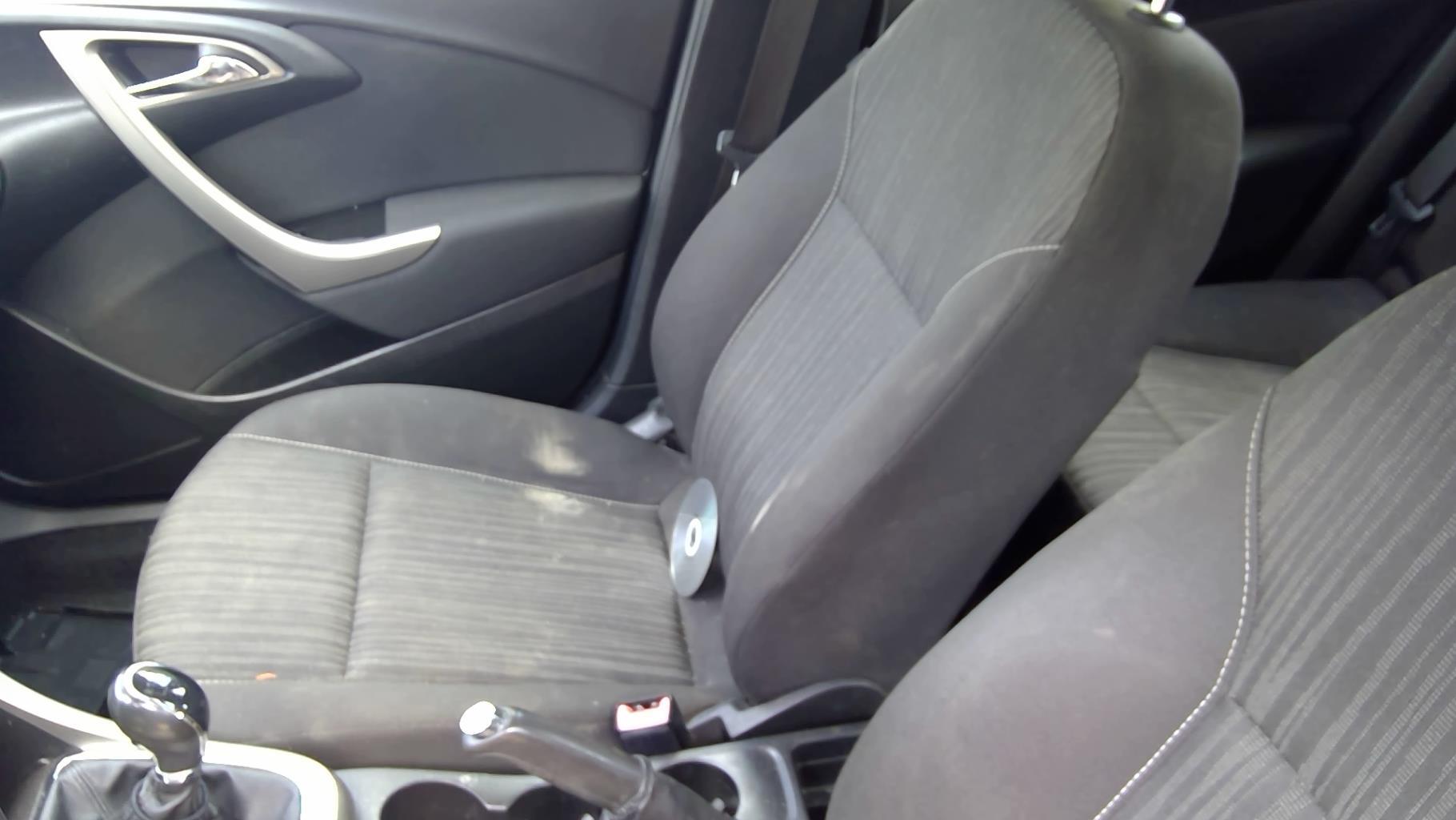 Sedile passeggero OPEL ASTRA J PHASE 1 Diésel - 1