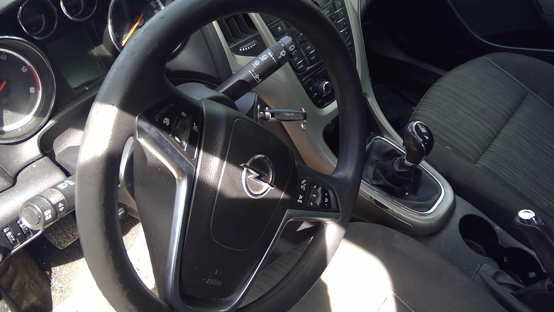 Volant OPEL ASTRA J PHASE 1 Diesel - 1