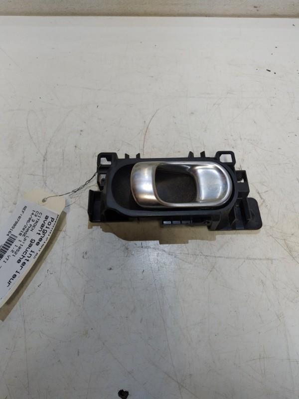 Poignee interieur avant gauche CITROEN C3 3 PHASE 1 Essence - 1