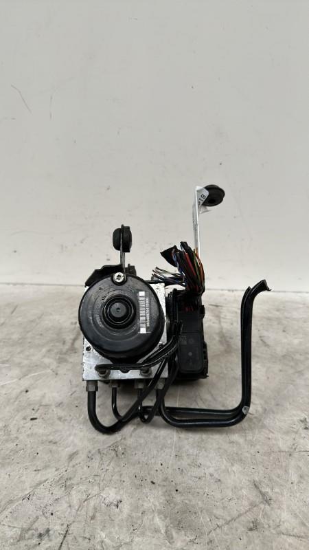 Bloc ABS (freins anti-blocage) FORD C-MAX 1 PHASE 2 Diesel - 1