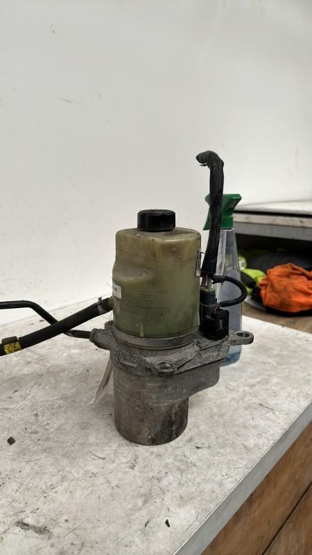 Pompe de direction FORD C-MAX 1 PHASE 2 Diesel - 1