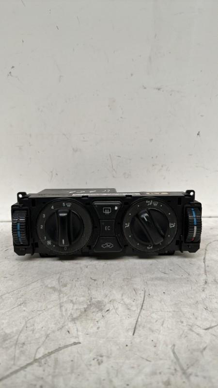 Commande chauffage MERCEDES CLASSE E 210 PHASE 1 Diesel - 1