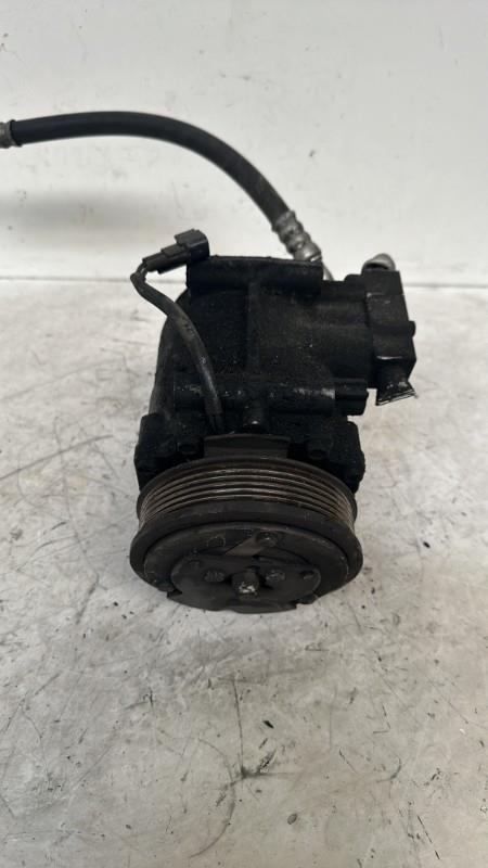 Compresseur clim FORD FIESTA 5 PHASE 2 Diesel - 1
