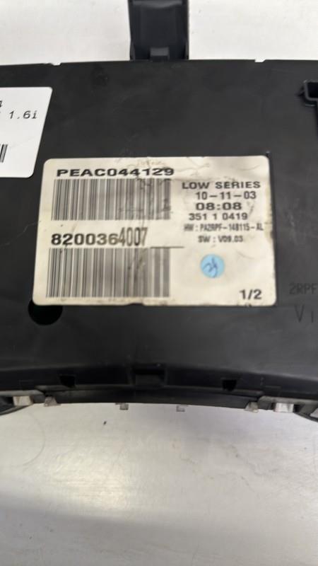 Compteur RENAULT MEGANE 2 PHASE 2 Essence - 1