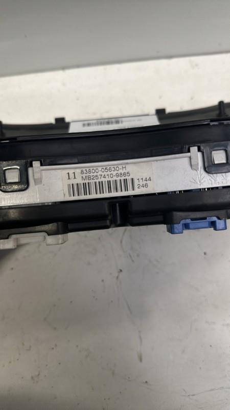 Compteur TOYOTA AVENSIS 2 PHASE 1 Diesel - 1