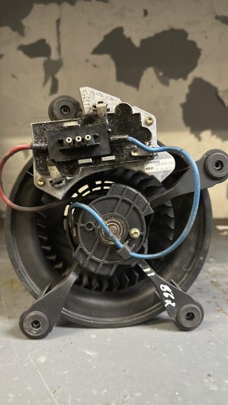 Ventilateur chauffage MERCEDES CLASSE E 210 PHASE 1 Diesel - 1