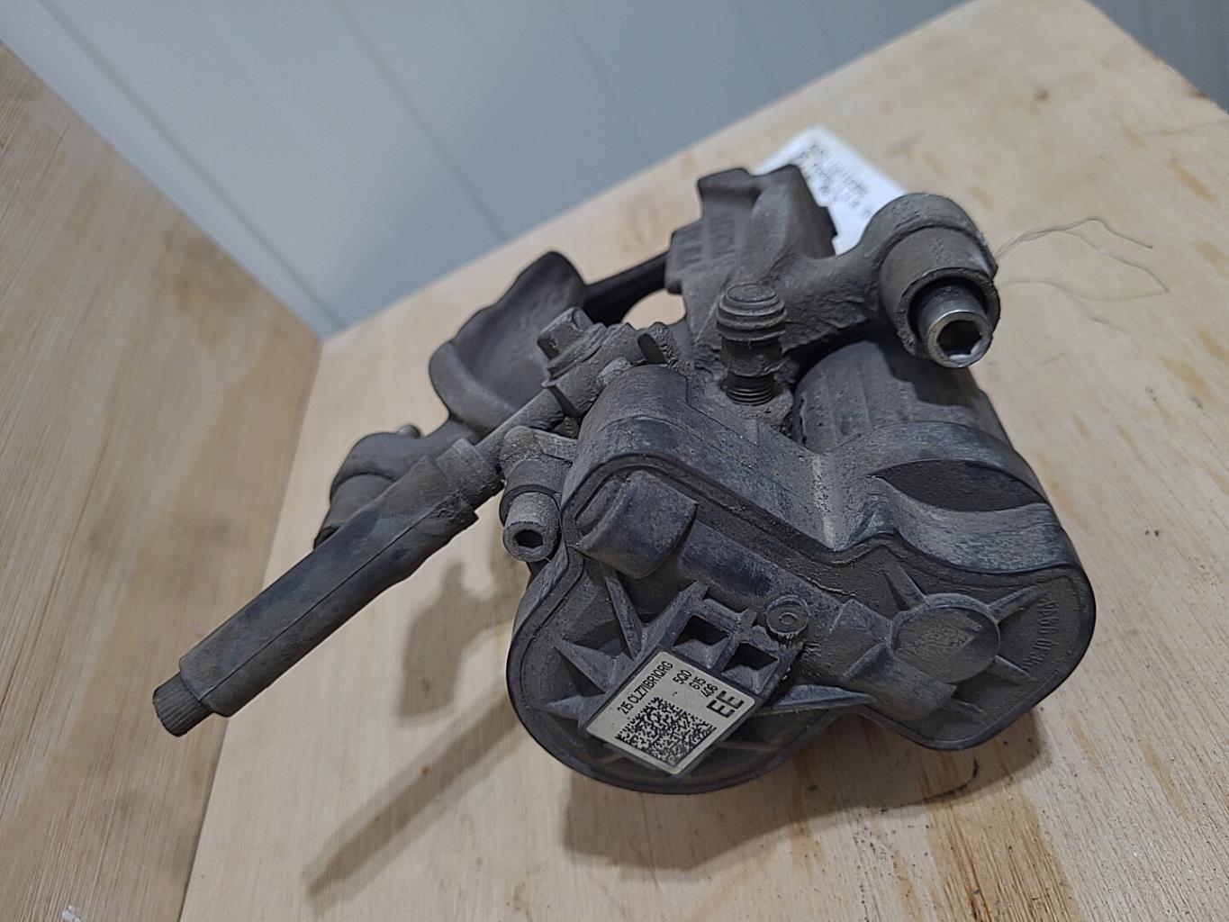 Etrier arriere droit (freinage) AUDI Q2 PHASE 1 Diesel - 1