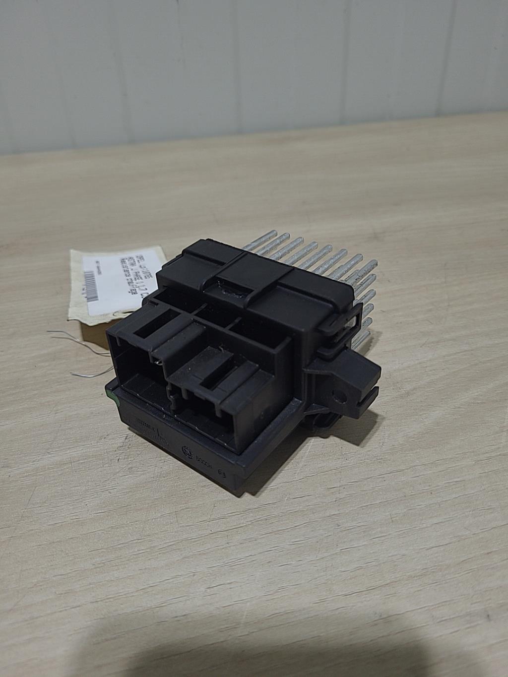 Resistance chauffage OPEL ASTRA J PHASE 1 Diesel - 1