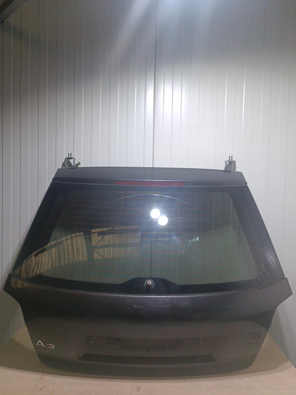 Malle/Hayon arriere AUDI A3 2 PHASE 1 Essence - 1