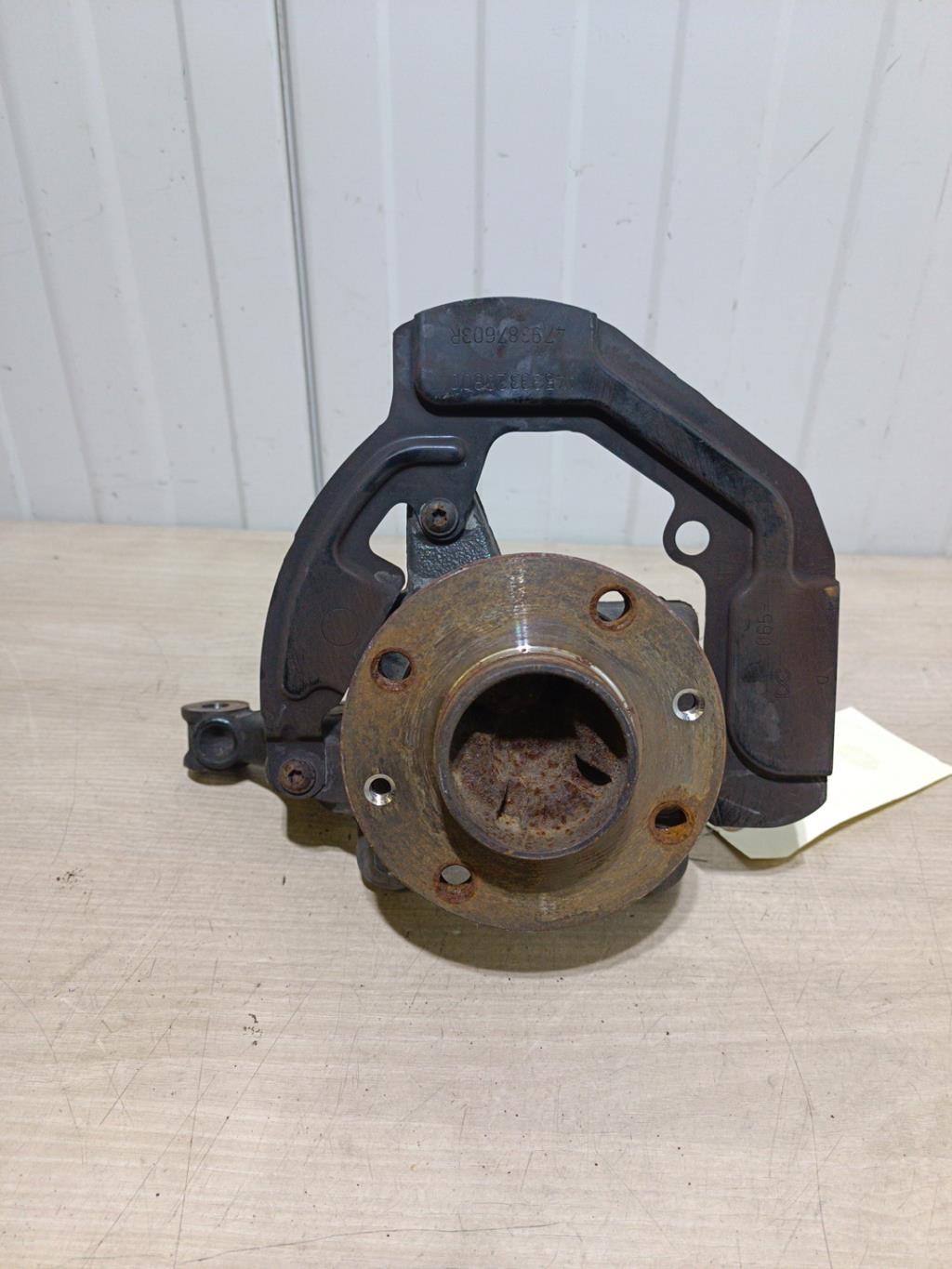 Moyeu avant droit RENAULT TWINGO 3 PHASE 1 Essence - 1