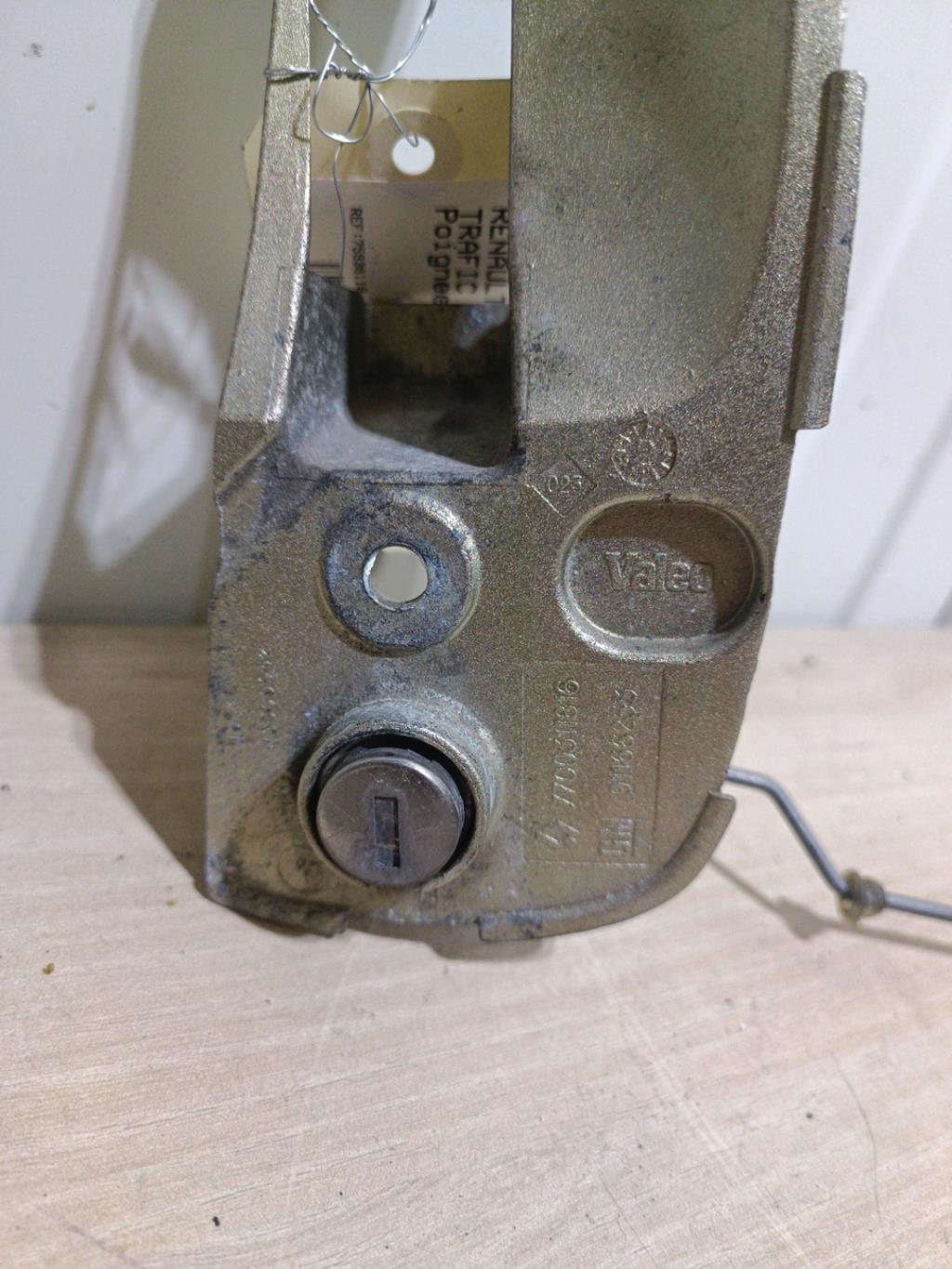 Poignee interieur avant gauche RENAULT TRAFIC 2 PHASE 2 Diesel - 1