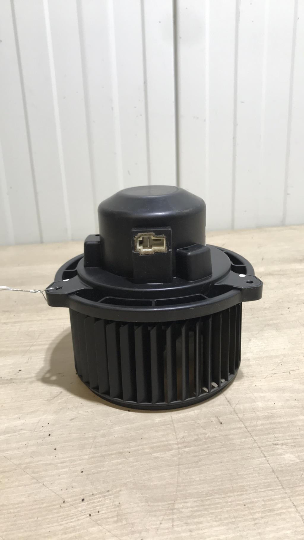Ventilateur chauffage KIA CARENS 3  - 1