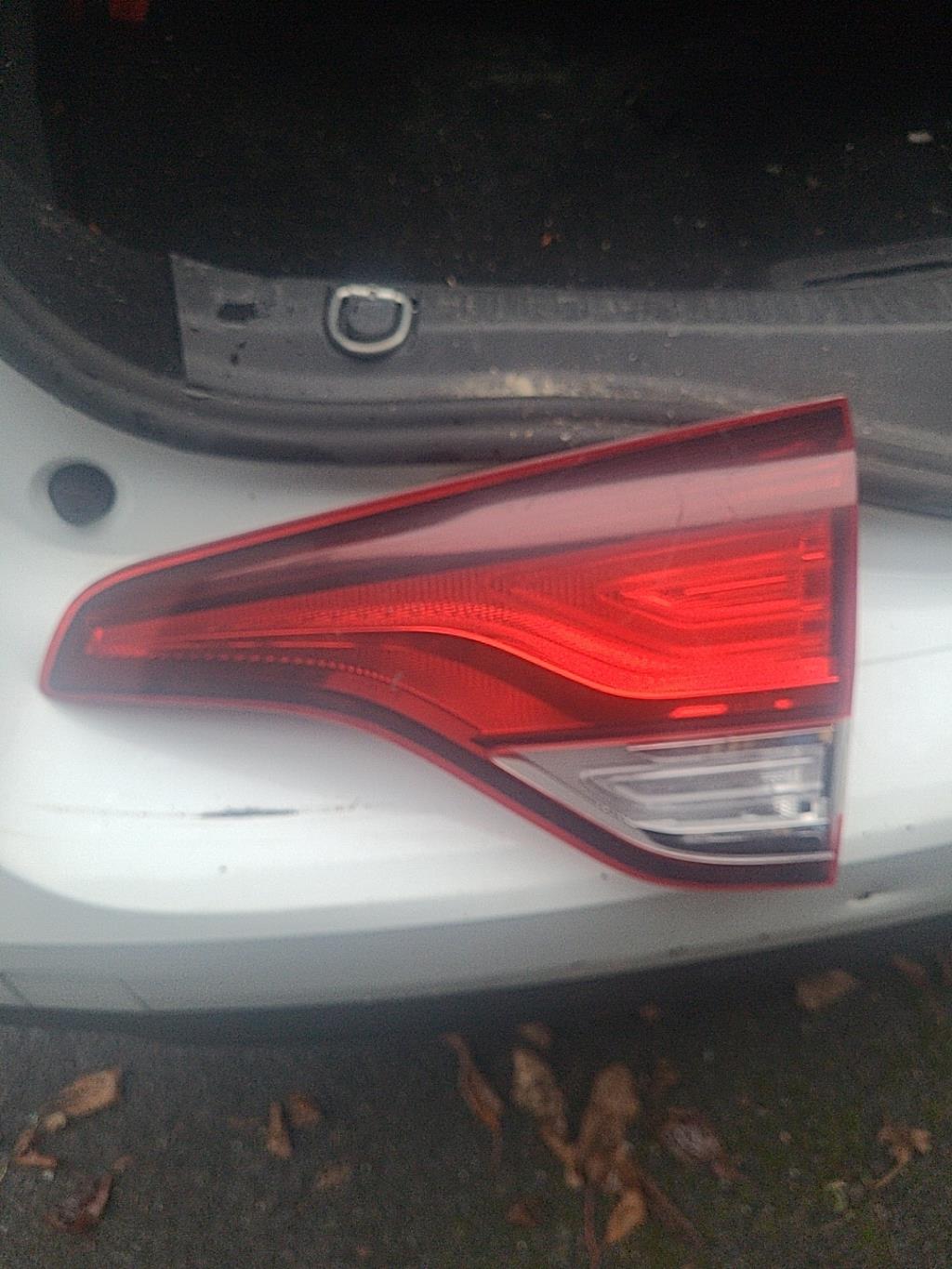 Feu arriere secondaire droit (feux) RENAULT SCENIC 4 Diesel - 1