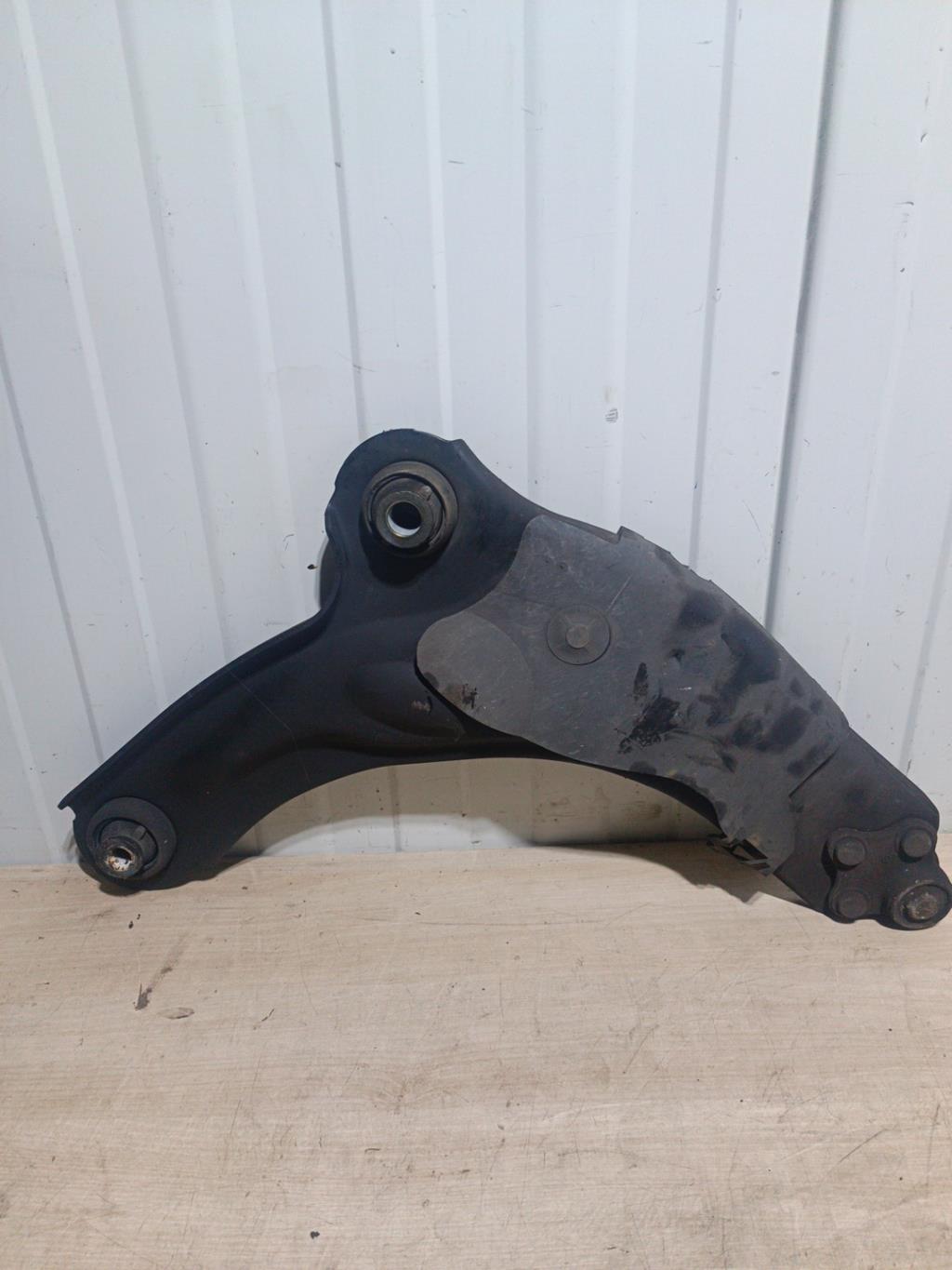 Triangle avant gauche RENAULT ESPACE 4 PHASE 1 Diesel - 1