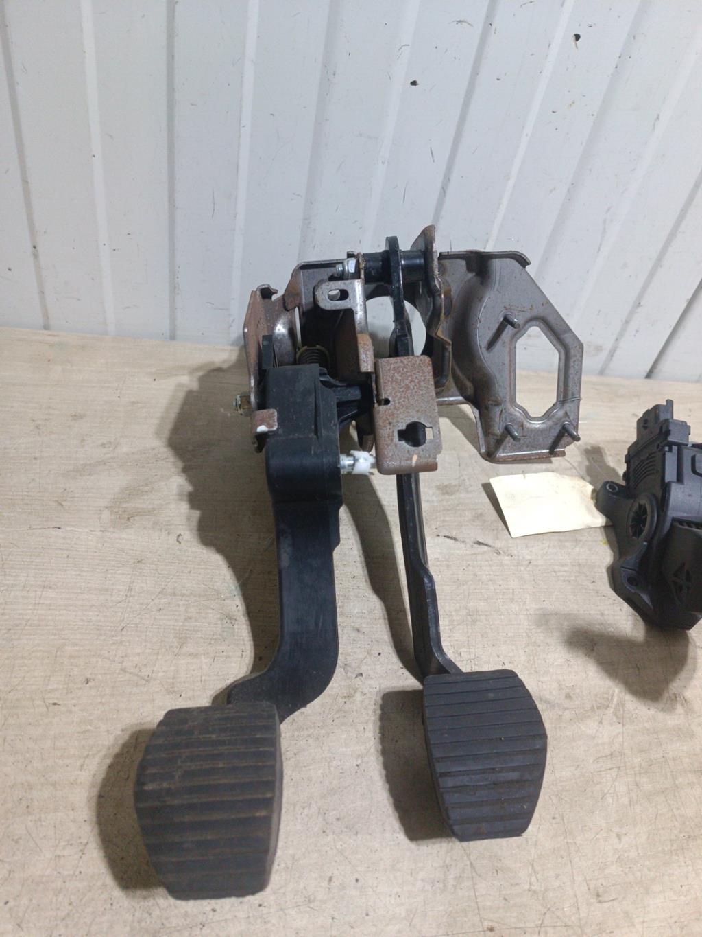 Pedalier PEUGEOT 208 1 PHASE 1 Diesel - 1