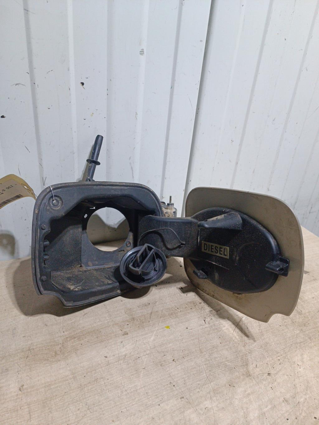 Trappe d'essence RENAULT CLIO 3 PHASE 1 Diesel - 1
