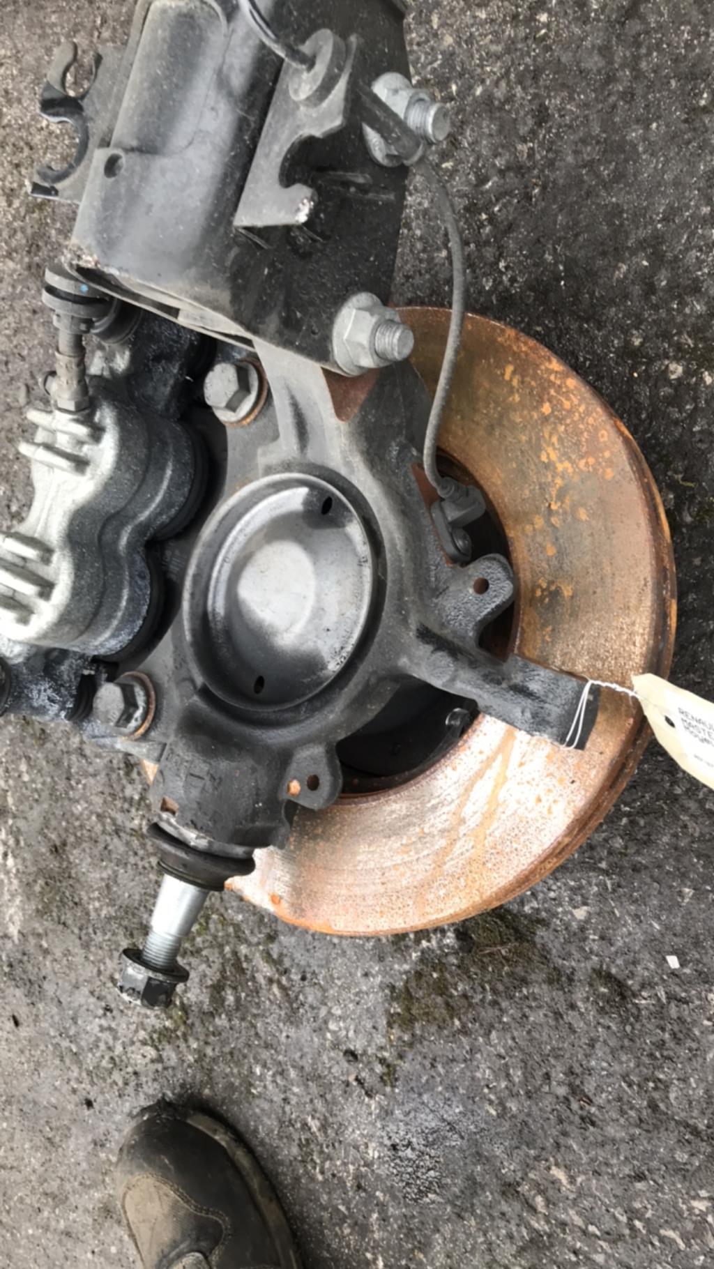 Moyeu avant droit RENAULT MASTER 3 PHASE 3 Diesel - 1