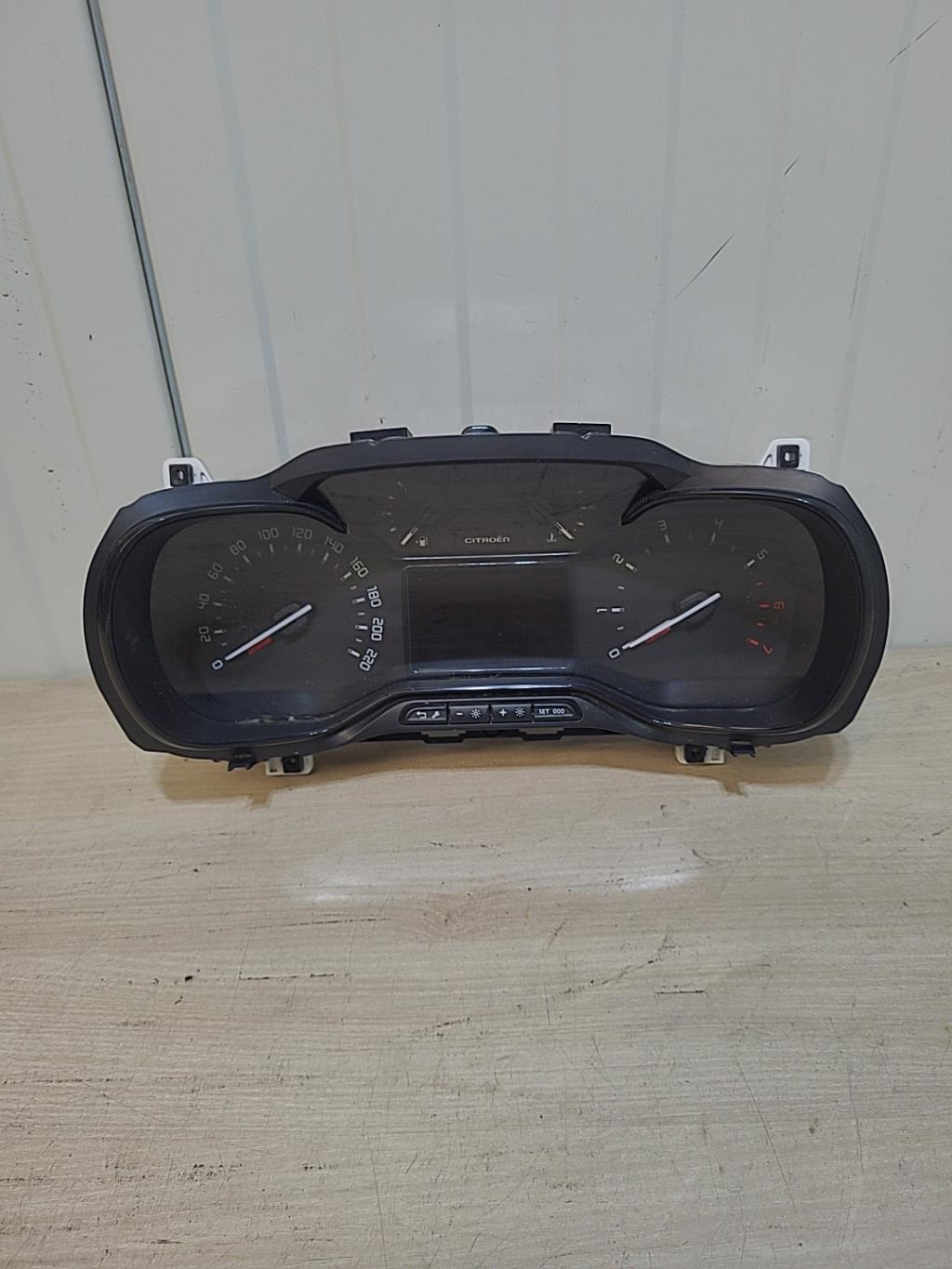 Compteur CITROEN BERLINGO 3 M PHASE 1 Diesel - 1
