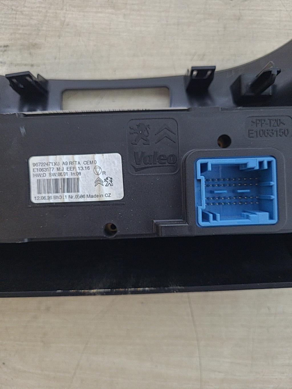 Commande chauffage PEUGEOT 208 1 PHASE 2 Essence - 1
