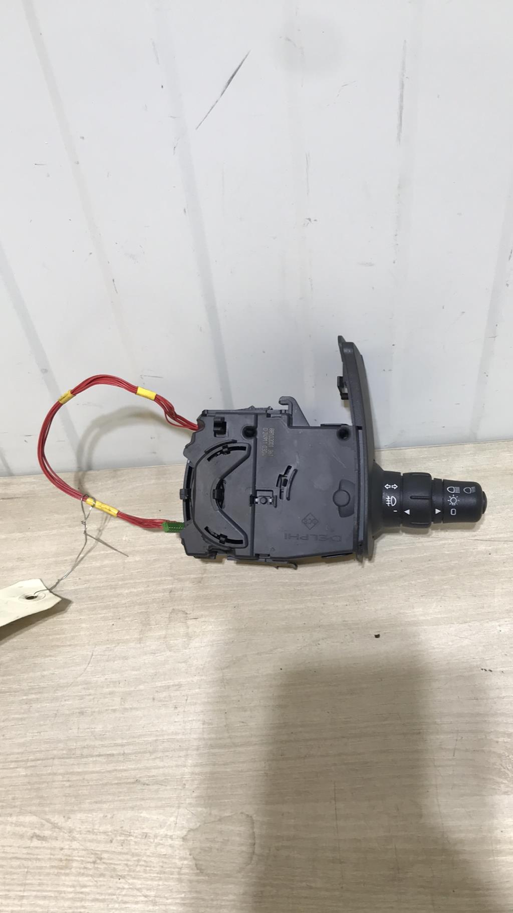 Commodo phare RENAULT CLIO 3 PHASE 2 Essence - 1