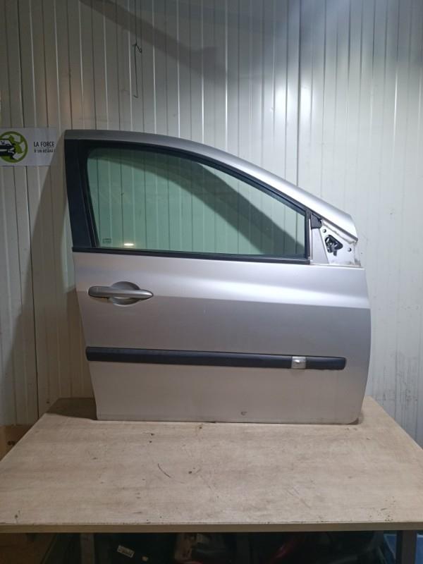 Porte avant droit RENAULT CLIO 3 PHASE 1 Diesel - 1