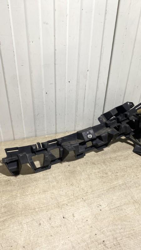 Support de pare chocs arriere RENAULT MEGANE 2 PHASE 1 Diesel - 1